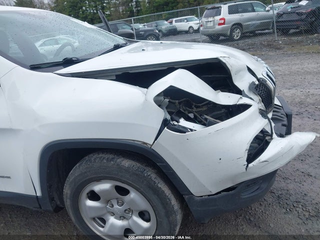 45003995 :رقم المزاد ، 1C4PJMAB6HW562190 vin ، 2017 Jeep Cherokee Sport مزاد بيع