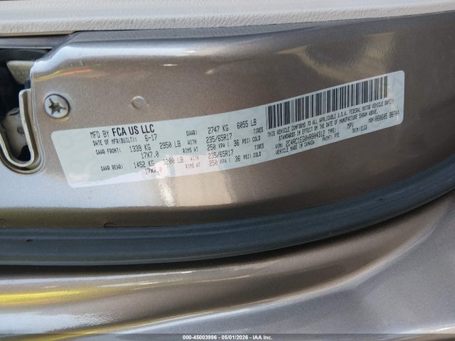 45003996 :رقم المزاد ، 2C4RC1EG0HR804312 vin ، 2017 Chrysler Pacifica Touring-l Plus مزاد بيع