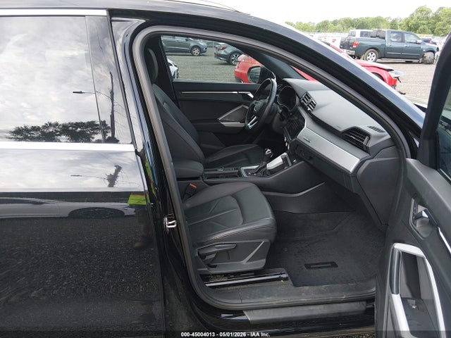 Продажа на аукционе авто 2020 Audi Q3 Premium 45 Tfsi Quattro Tiptronic, vin: WA1AECF37L1125076, номер лота: 45004013