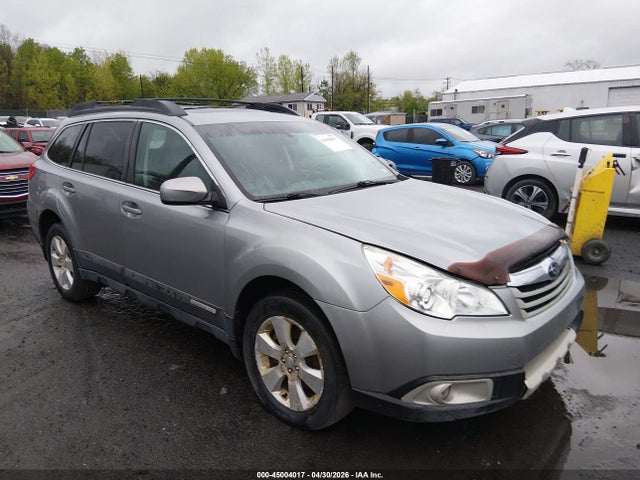 45004017 :رقم المزاد ، 4S4BRDLC9B2313868 vin ، 2011 Subaru Outback 3.6r Limited مزاد بيع