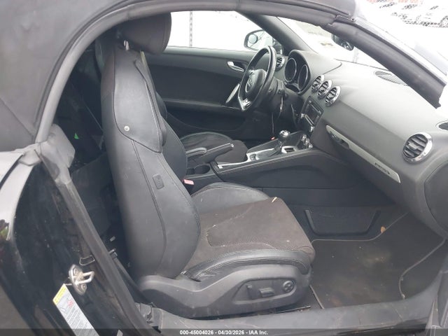 45004026 :رقم المزاد ، TRUSFAFK3E1000524 vin ، 2014 Audi Tt 2.0t مزاد بيع