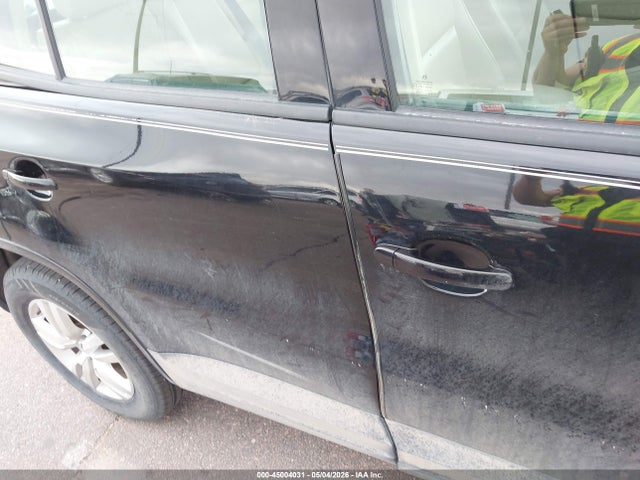 Продажа на аукционе авто 2016 Volkswagen Tiguan S, vin: WVGBV7AX1GW593322, номер лота: 45004031