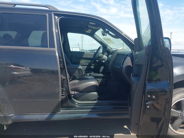 Продажа на аукционе авто 2011 Ford Escape Xlt, vin: 1FMCU9DG0BKB59911, номер лота: 45004055