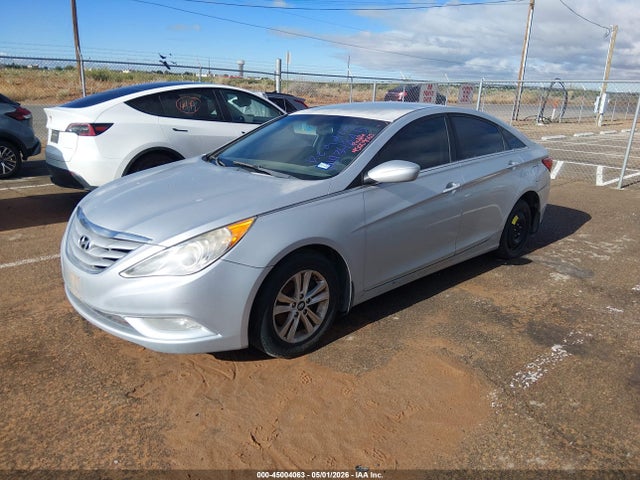 2013 Hyundai Sonata Gls მანქანა იყიდება აუქციონზე, vin: 5NPEB4ACXDH565557, აუქციონის ნომერი: 45004063