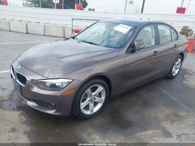 BMW 320 I 2015 WBA3B1C57FK139461 Image 2