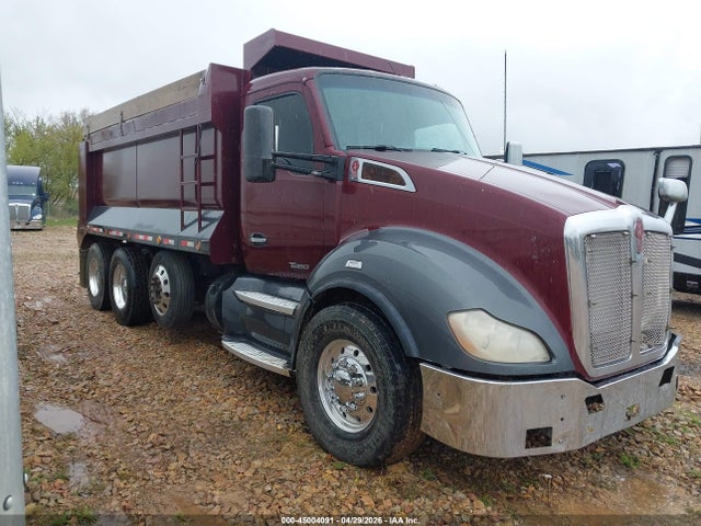 45004091 :رقم المزاد ، 1XKYD49XXHJ157561 vin ، 2017 Kenworth T680 مزاد بيع