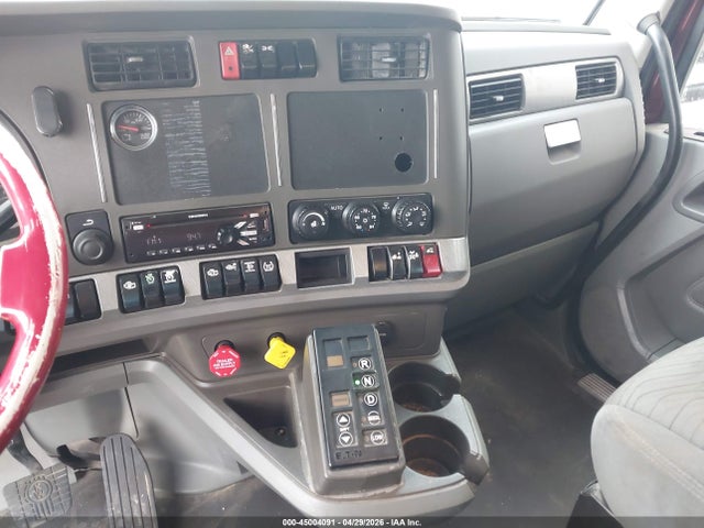 45004091 :رقم المزاد ، 1XKYD49XXHJ157561 vin ، 2017 Kenworth T680 مزاد بيع