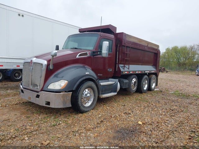 45004091 :رقم المزاد ، 1XKYD49XXHJ157561 vin ، 2017 Kenworth T680 مزاد بيع