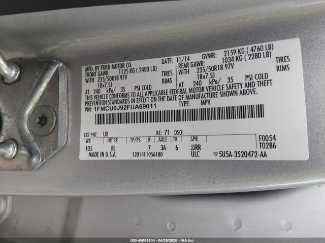 1FMCU0J92FUA69011 Ford Escape Titanium