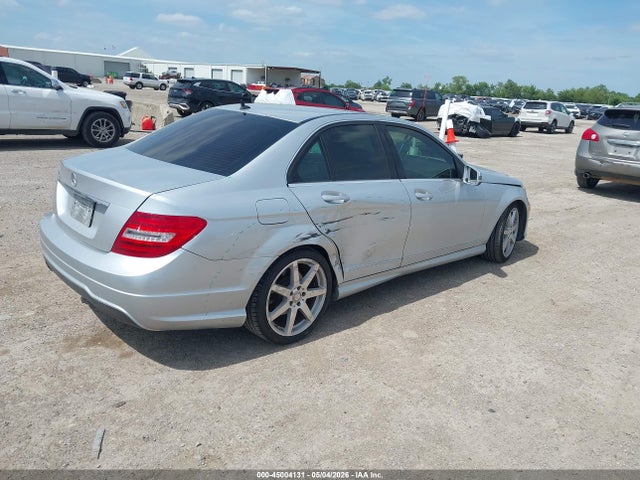 2014 Mercedes-benz C 250 Luxury/sport მანქანა იყიდება აუქციონზე, vin: WDDGF4HB0EA959478, აუქციონის ნომერი: 45004131