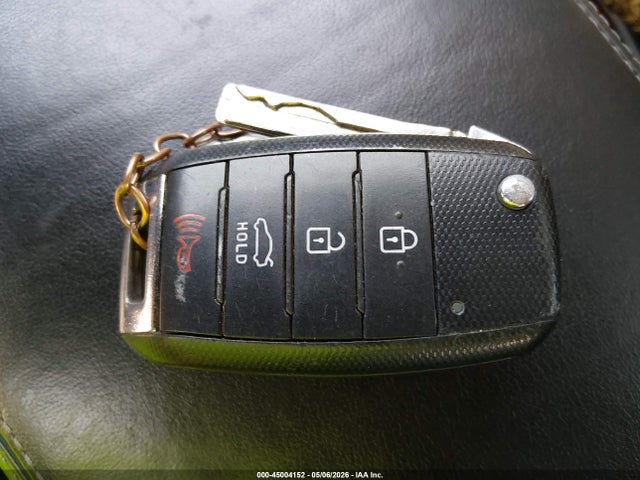 5XXGM4A71EG270172 KIA Optima Lx