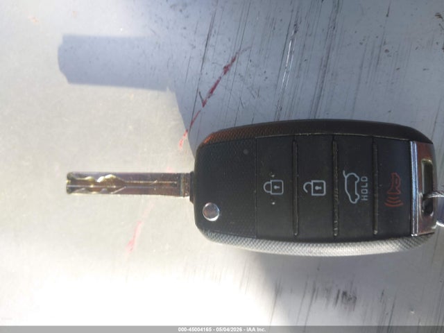 KNDPM3AC6H7110096 KIA Sportage Lx