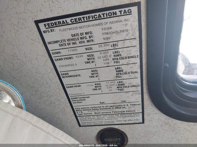 45004178 :رقم المزاد ، 4UZ6XFBA2YCG55283 vin ، 2000 Freightliner Chassis X Line Motor Home مزاد بيع