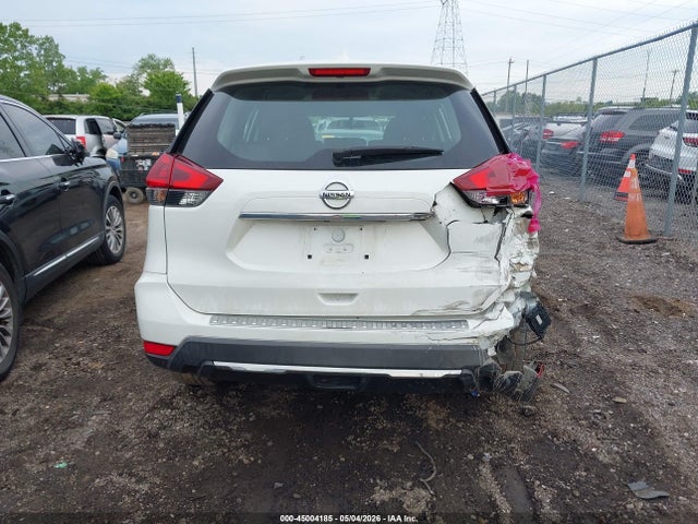 Продажа на аукционе авто 2018 Nissan Rogue S, vin: KNMAT2MV2JP588165, номер лота: 45004185