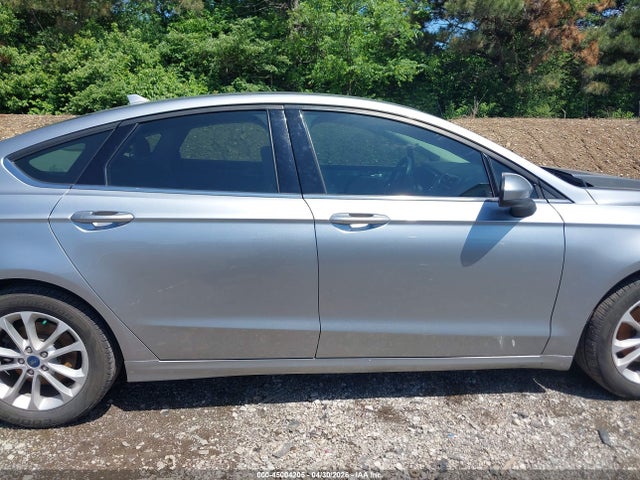 2020 Ford Fusion Se მანქანა იყიდება აუქციონზე, vin: 3FA6P0HDXLR249235, აუქციონის ნომერი: 45004205