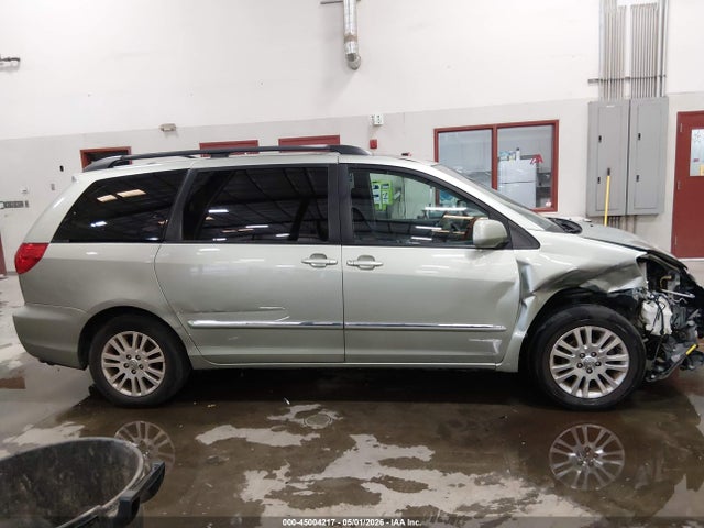 Продажа на аукционе авто 2010 Toyota Sienna Limited/xle, vin: 5TDDK4CC8AS031133, номер лота: 45004217