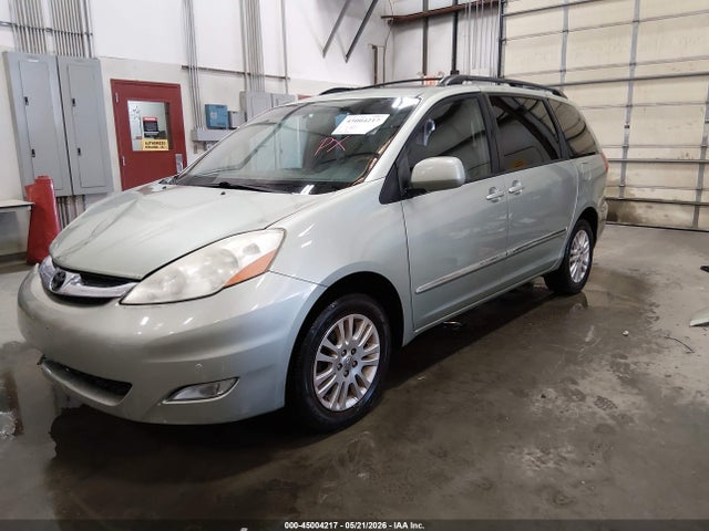 Продажа на аукционе авто 2010 Toyota Sienna Limited/xle, vin: 5TDDK4CC8AS031133, номер лота: 45004217