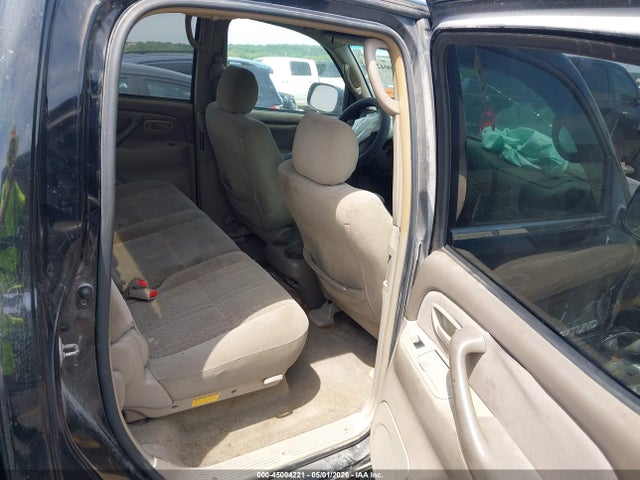 45004221 :رقم المزاد ، 5TBET34185S463518 vin ، 2005 Toyota Tundra Sr5 V8 مزاد بيع
