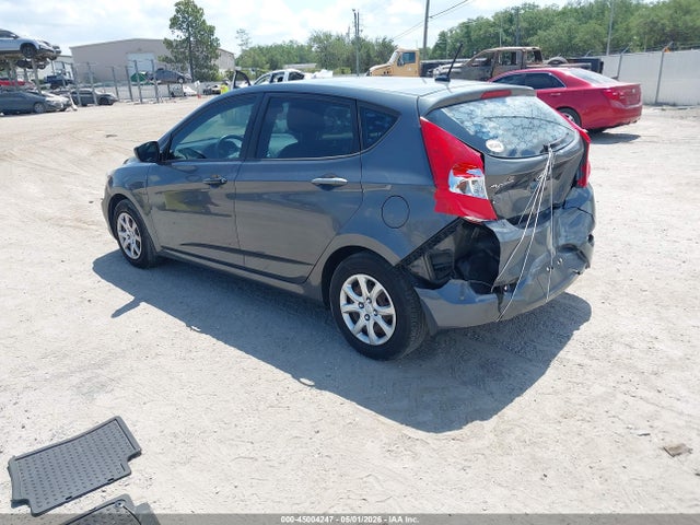 2013 Hyundai Accent Gs მანქანა იყიდება აუქციონზე, vin: KMHCT5AE9DU070196, აუქციონის ნომერი: 45004247