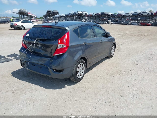2013 Hyundai Accent Gs მანქანა იყიდება აუქციონზე, vin: KMHCT5AE9DU070196, აუქციონის ნომერი: 45004247