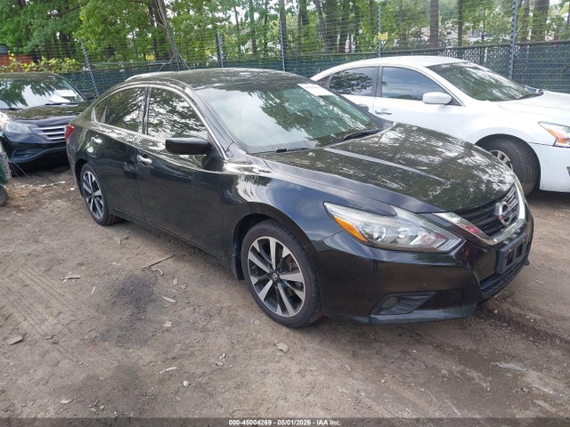 45004269 :رقم المزاد ، 1N4AL3AP9JC133435 vin ، 2018 Nissan Altima 2.5 Sr مزاد بيع