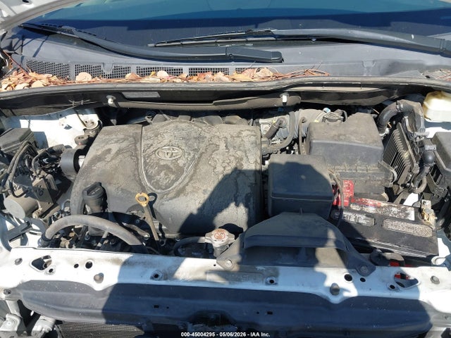 Toyota Sienna Le 8 Passenger 2018 5TDKZ3DCXJS954645 Image 10