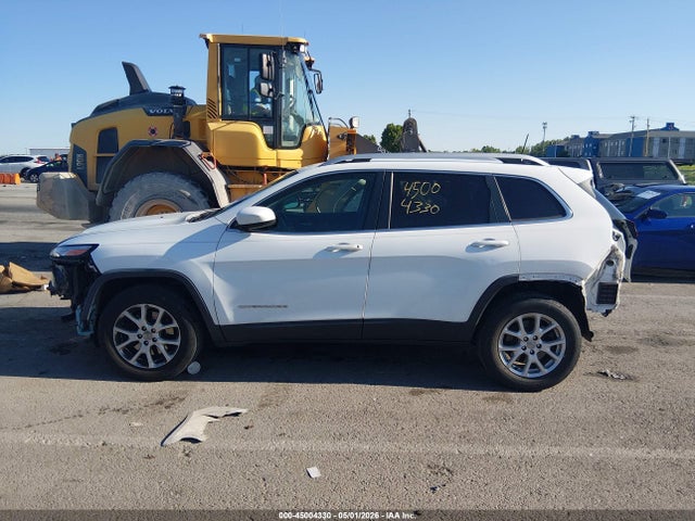 Aukcja sprzedaży 2017 Jeep Cherokee Latitude 4x4, vin: 1C4PJMCS2HW510780, numer aukcji: 45004330