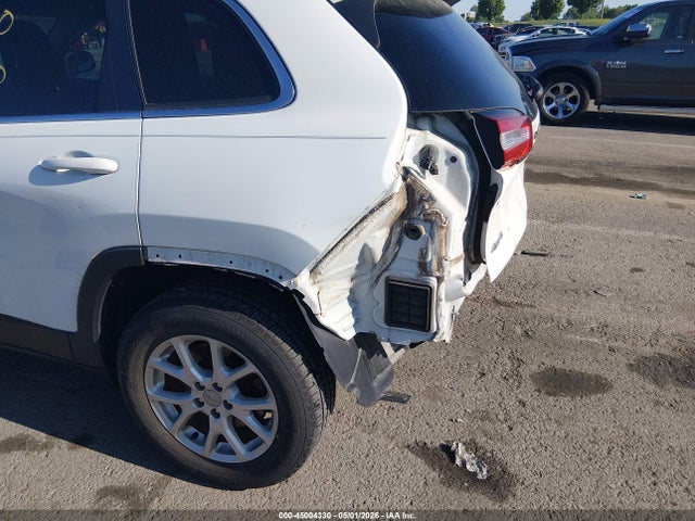 Aukcja sprzedaży 2017 Jeep Cherokee Latitude 4x4, vin: 1C4PJMCS2HW510780, numer aukcji: 45004330