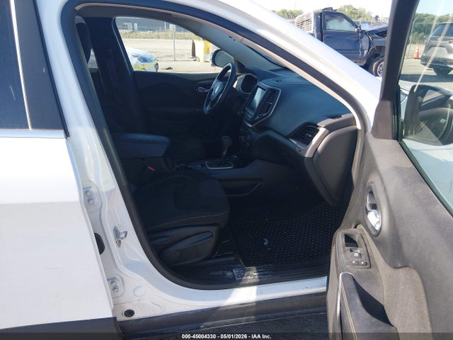 Aukcja sprzedaży 2017 Jeep Cherokee Latitude 4x4, vin: 1C4PJMCS2HW510780, numer aukcji: 45004330