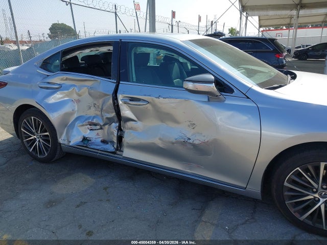 2022 Lexus Es 300h მანქანა იყიდება აუქციონზე, vin: 58ADA1C17NU025491, აუქციონის ნომერი: 45004359