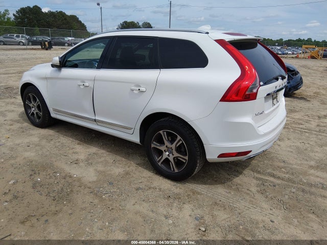 2015 Volvo Xc60 T6 მანქანა იყიდება აუქციონზე, vin: YV4902RB9F2563792, აუქციონის ნომერი: 45004368