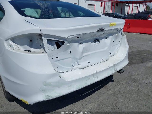3FA6P0LU4HR237984 Ford Fusion Hybrid Se