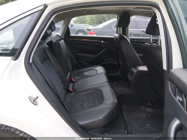 45004426 :رقم المزاد ، 1VWCN7A36EC080097 vin ، 2014 Volkswagen Passat 2.0l Tdi Sel Premium مزاد بيع