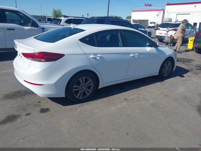 2018 Hyundai Elantra Sel მანქანა იყიდება აუქციონზე, vin: 5NPD84LF1JH297365, აუქციონის ნომერი: 45004429
