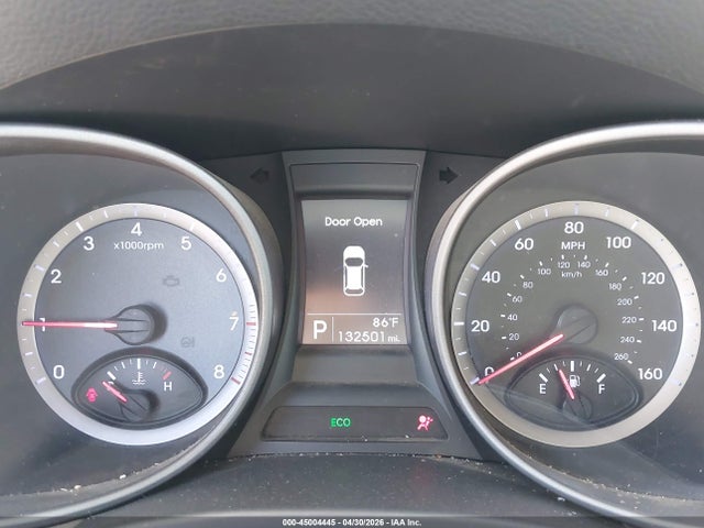 2015 Hyundai Santa Fe Sport 2.4l მანქანა იყიდება აუქციონზე, vin: 5XYZU3LB9FG274746, აუქციონის ნომერი: 45004445