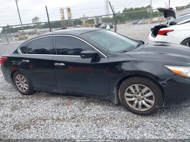 Продаж на аукціоні авто 2018 Nissan Altima 2.5 S, vin: 1N4AL3APXJC100721, номер лоту: 45004451