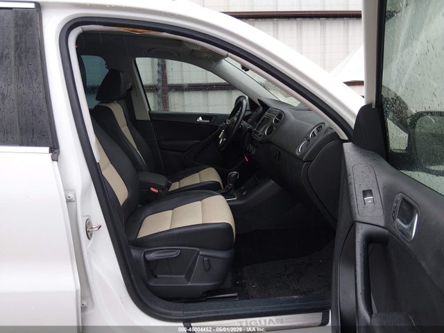 Aukcja sprzedaży 2016 Volkswagen Tiguan Se, vin: WVGBV7AX9GW539525, numer aukcji: 45004452