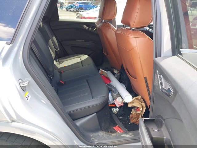 Auction sale of the 2025 Audi Q4 E-tron Premium 45 Quattro, vin: WA1B5BFZ2SP043609, lot number: 45004453