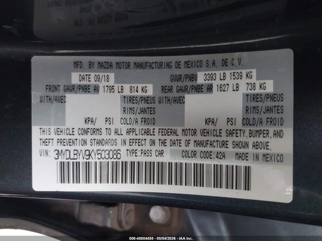 3MYDLBYV9KY503086 Toyota YARIS LE