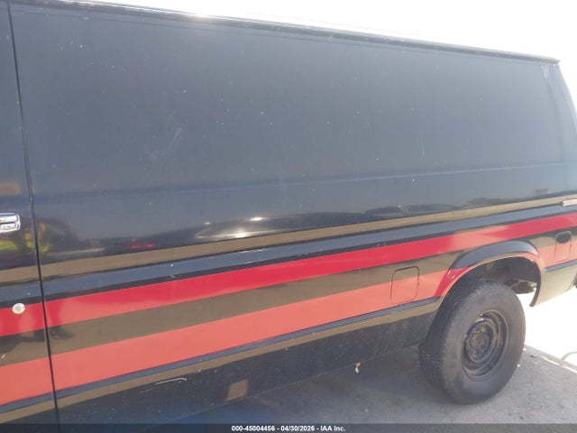 1985 Ford Econoline E150 Van მანქანა იყიდება აუქციონზე, vin: 1FTEE14F4FHB90990, აუქციონის ნომერი: 45004456