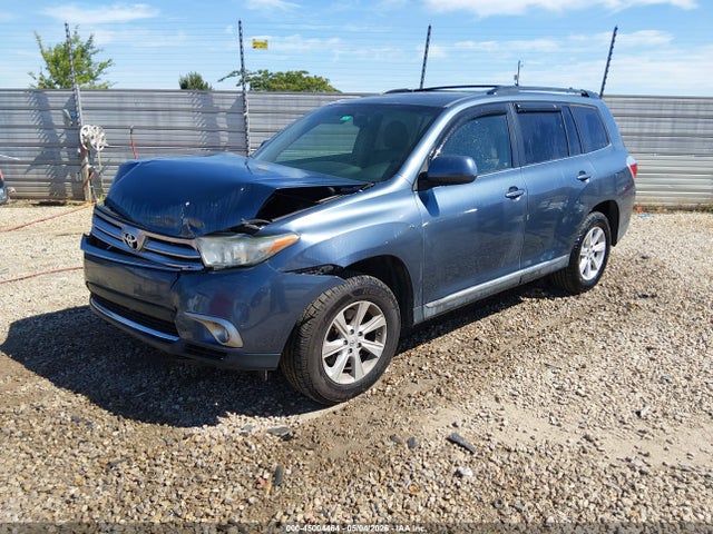 Продажа на аукционе авто 2013 Toyota Highlander Se V6, vin: 5TDZK3EH4DS092539, номер лота: 45004464