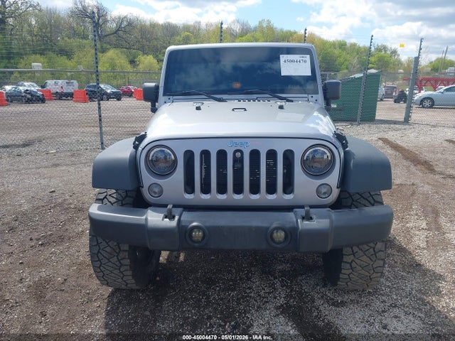 45004470 :رقم المزاد ، 1C4BJWDG8EL155627 vin ، 2014 Jeep Wrangler Unlimited Sport مزاد بيع