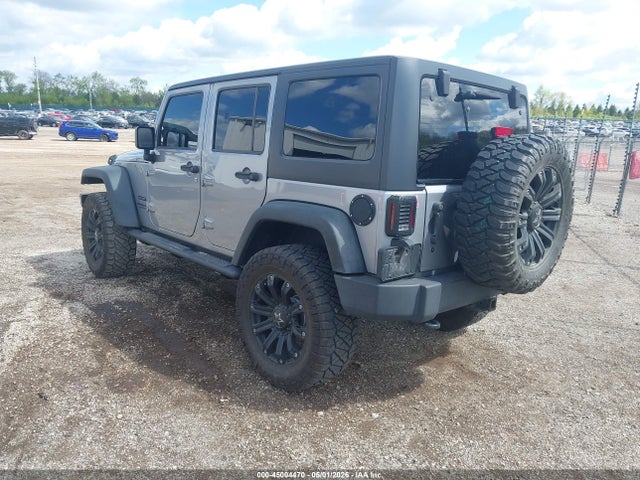 45004470 :رقم المزاد ، 1C4BJWDG8EL155627 vin ، 2014 Jeep Wrangler Unlimited Sport مزاد بيع