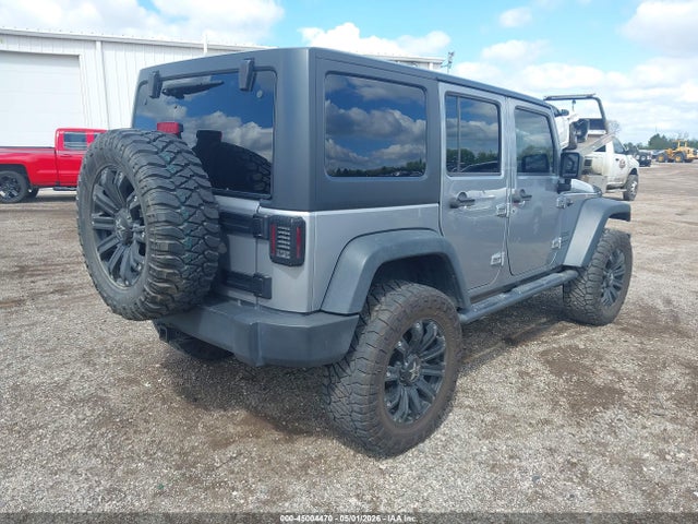 45004470 :رقم المزاد ، 1C4BJWDG8EL155627 vin ، 2014 Jeep Wrangler Unlimited Sport مزاد بيع