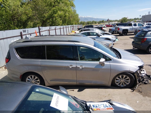 Aukcja sprzedaży 2017 Chrysler Pacifica Touring-l, vin: 2C4RC1BG1HR803058, numer aukcji: 45004493