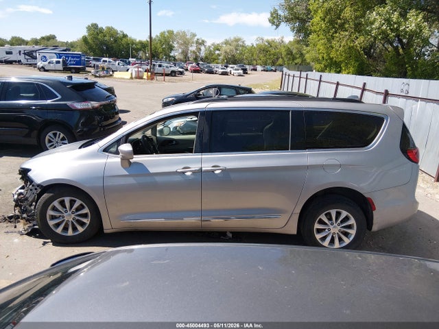 Aukcja sprzedaży 2017 Chrysler Pacifica Touring-l, vin: 2C4RC1BG1HR803058, numer aukcji: 45004493