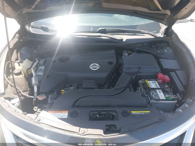 Nissan Altima 2.5 S 2014 1N4AL3AP3EN233797 Image 10