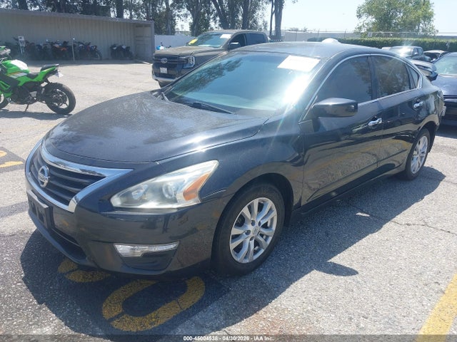Nissan Altima 2.5 S 2014 1N4AL3AP3EN233797 Image 2