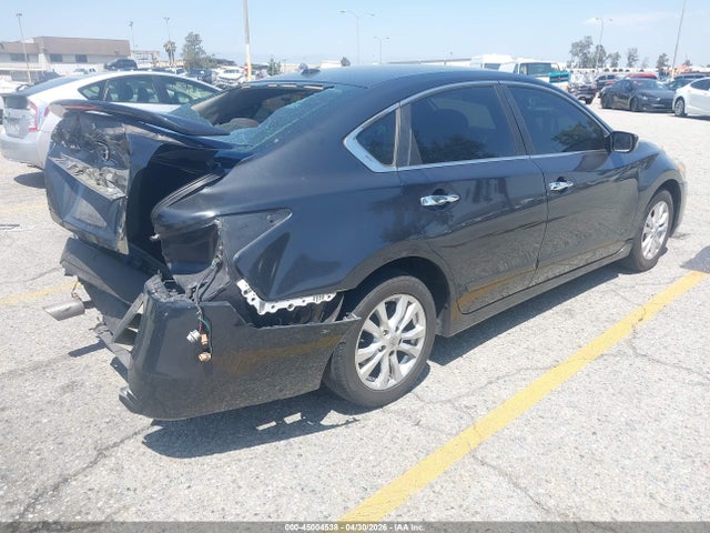 Nissan Altima 2.5 S 2014 1N4AL3AP3EN233797 Image 4