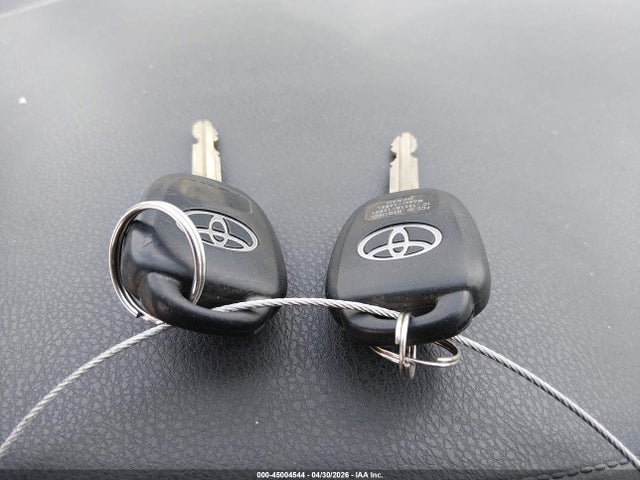 2015 Toyota Corolla S Plus მანქანა იყიდება აუქციონზე, vin: 2T1BURHE5FC252567, აუქციონის ნომერი: 45004544